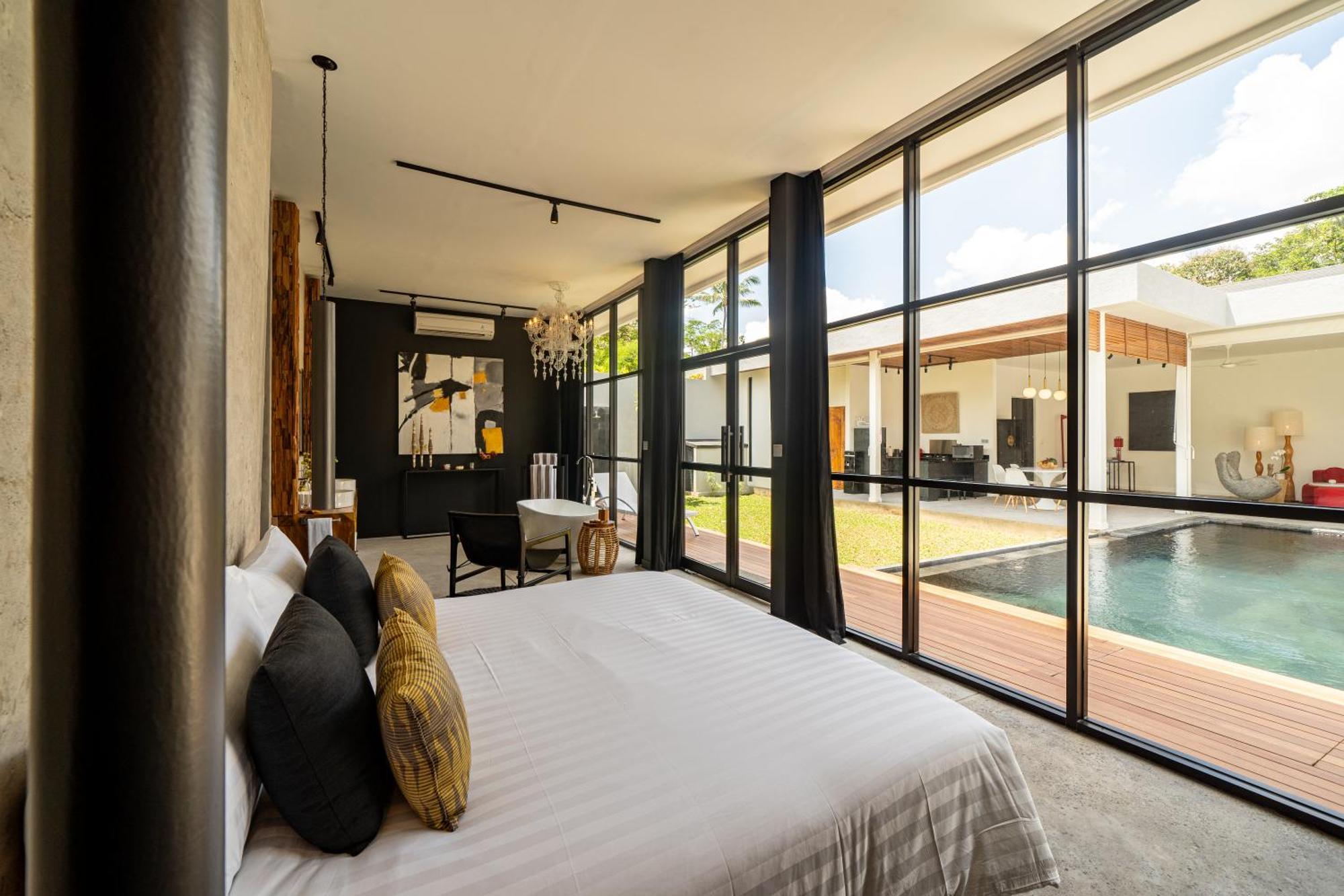 Rouge - Loft Edry